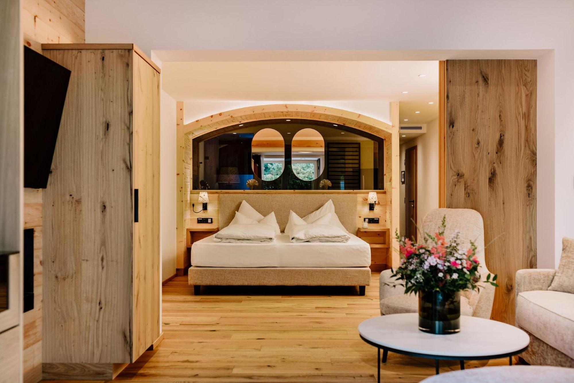 Hotel Klosterbraeu Зеефельд в Тироле Экстерьер фото