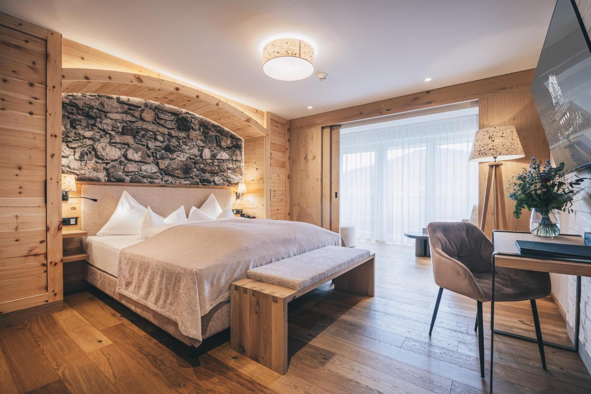 Hotel Klosterbraeu Зеефельд в Тироле Экстерьер фото